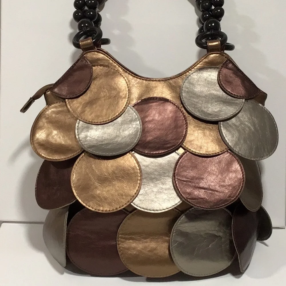 Retro Metallic Shoulder Bag - Picture 2 of 7
